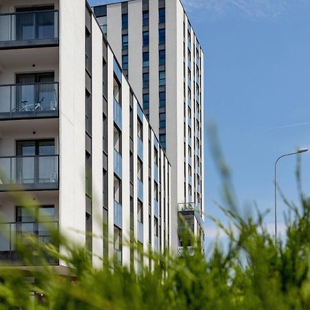 Apartment With Balcony & Parking Mogilska By Renters Prestige Kraków Zewnętrze zdjęcie